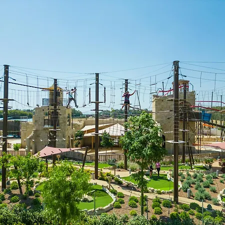 Of Dreams Mediterranean - Integrated Resort, Casino & Entertainment Feriested