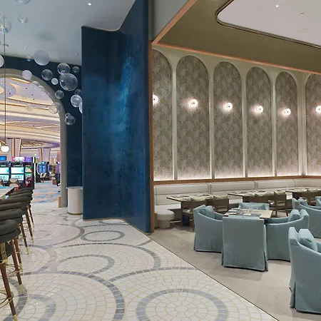 Of Dreams Mediterranean - Integrated Resort, Casino & Entertainment 5* לימסול